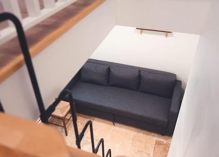 L\'Armoirie, Cosy Nid Douillet